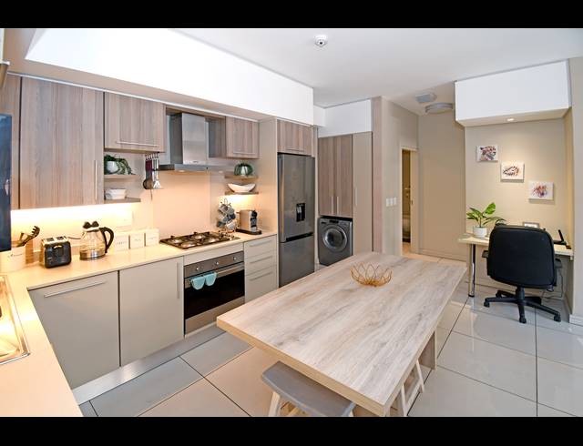 2 BEDROOM APARTMENT FOR SALE IN ROSEBANK